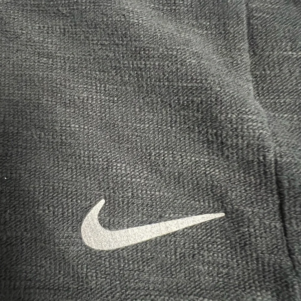 NIKE Yoga Dri-Fit Hooded Black Sweatshirt Size M Women